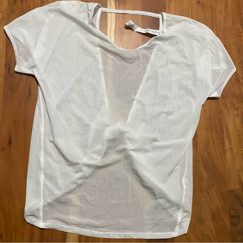 Sheer White lululemon top